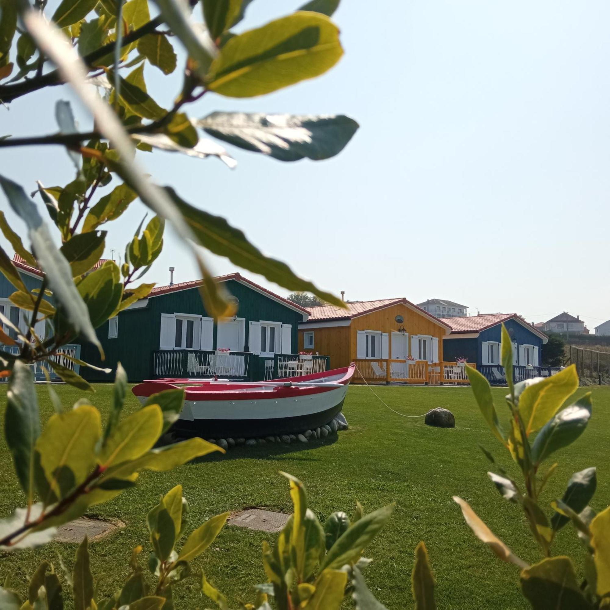 Cabanas De Vendaval Malpica Exterior photo